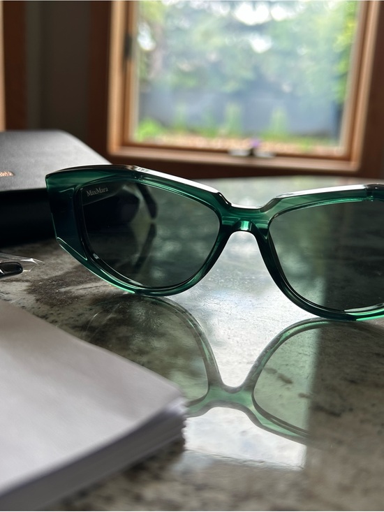 MaxMara Dark Green Cat-Eye Sunglasses Brand New main image 5
